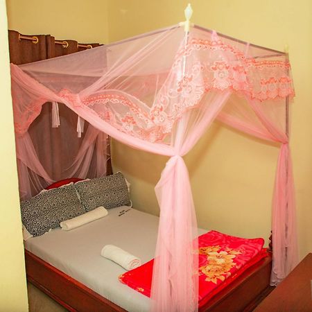 Kilimanjaro White House Hotel Moshi Zewnętrze zdjęcie